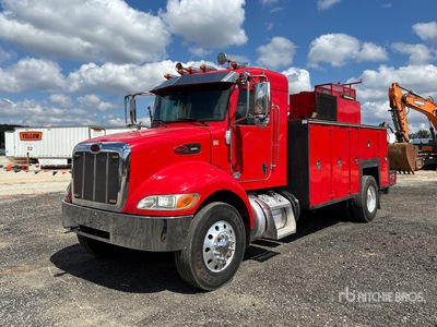 2017 Peterbilt 337 4x2 Servicewagen