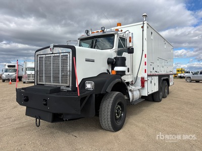 2011 Kenworth C500 6x4 Autocarro trasporto lubrificante