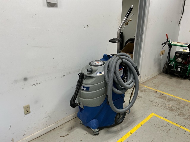 2018 Legend F561-MP Walk-Behind Carpet Extractor