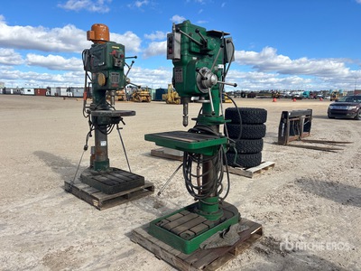 Victoria Progress 4E Industrial Drill Press Divers - Équipement d'usines industrielles