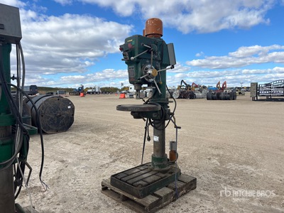 Victoria Progress 5E Industrial Drill Press Divers - Équipement d'usines industrielles