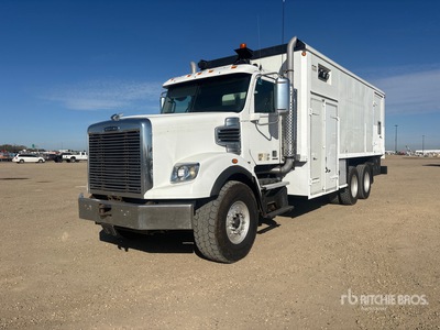 2012 Freightliner Coronado 122 6x4 Autocarro trasporto lubrificante