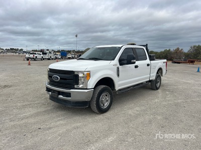 2017 Ford F-250 XL 4x4 Crew Cab Pickup