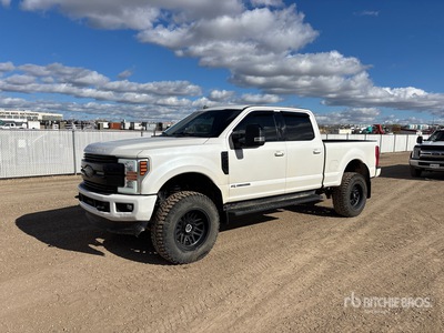 2019 Ford F-350 Lariat 4x4 Crew Cab Pickup
