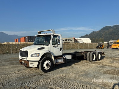 2014 Freightliner M2 106 6x4 Cabine et châssis