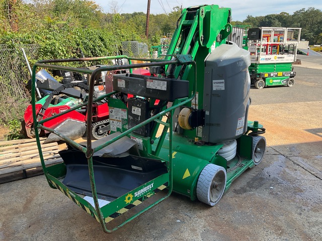 2018 Genie GR26J Vertical Mast Lift