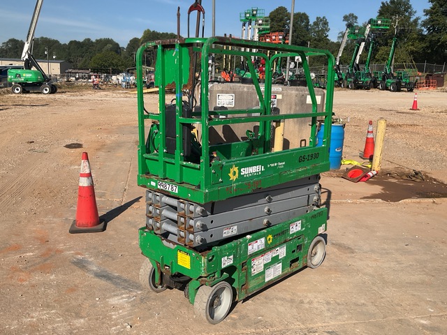 2017 Genie GS-1930 Electric Scissor Lift