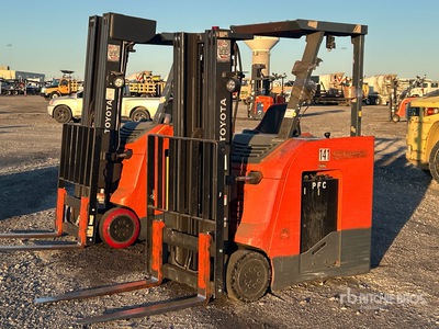 Toyota 8BNCU18 Electric Forklift