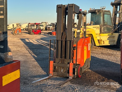 Toyota 8BNCU18 3500 lb Electric Forklift