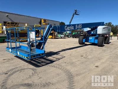 2016 Genie S85 4WD Diesel رافعة تليسكوبية بذراع تطويل