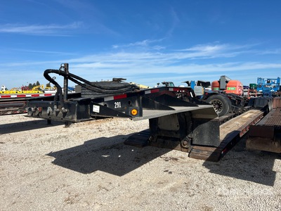 2007 Etnyre Tri/A Removable Gooseneck Rimorchio ribassato