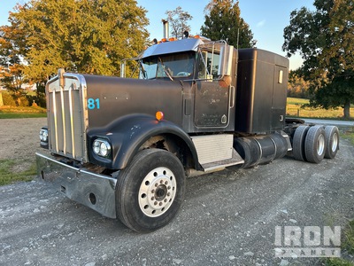 1981 Kenworth W900A 6x4 T/A Sleeper Truck Tractor