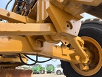 Chassis with Desgaste de las clavijas oscilantes del eje frontal