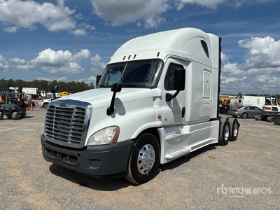 2016 Freightliner Cascadia 125 6x4 T/A Sleeper Truck Tractor
