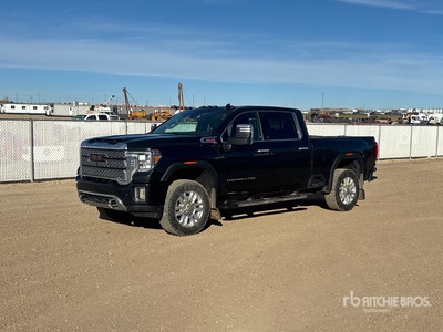 2022 GMC Sierra 3500HD Denali 4x4 Crew Cab Pickup