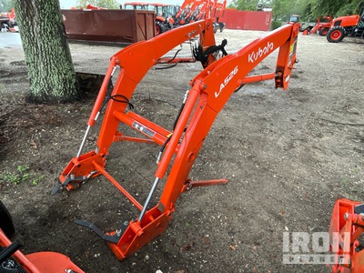 Kubota LA526 Front Loader Attachment