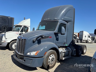 2023 Peterbilt 579 6x4 Cabeza Tractora Cabina Corta