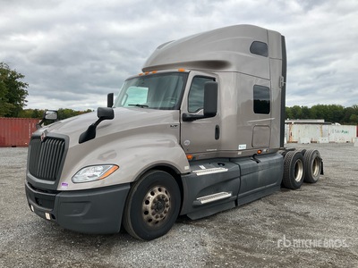 2022 International LT625 6x4 Cabeza Tractora Cabina Dormitorio