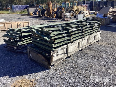 (38) 10937880 Vehicle Body Side Racks