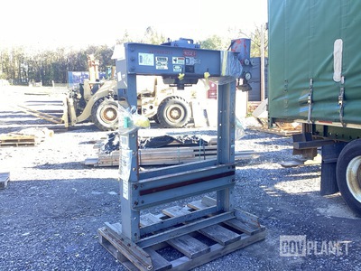 F. A. Nugier H60-7 Hydraulic/Pneumatic Shop Press