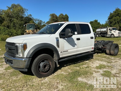2018 Ford F-550 XL 4x2 Crew Cab Autocarro cabina e telaio