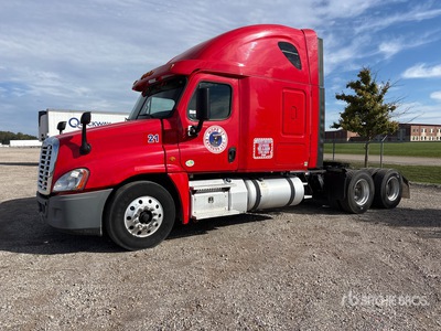 2018 Freightliner Cascadia 125 6x4 Cabeza Tractora Cabina Dormitorio