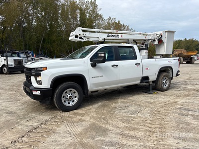 2023 AxiomLift UR3410 27 ft on 2022 Chevrolet 3500 4x4 Crew Cab Podnośnik Koszowy