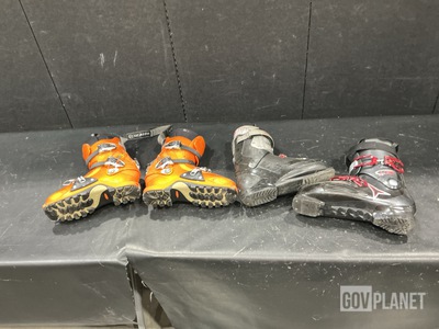 (14) Pairs of Assorted Ski Boots
