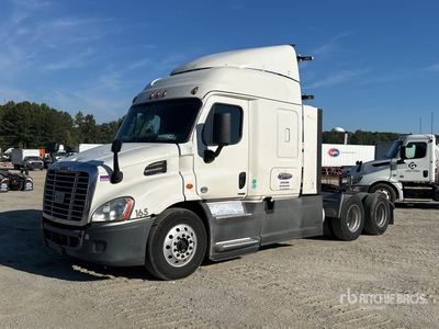 2018 Freightliner Cascadia 113 6x4 トラックトラクター(T/A)