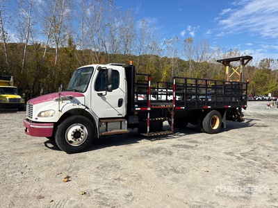 2007 Freightliner M2 106 4x2 Camion amortisseur d'impact