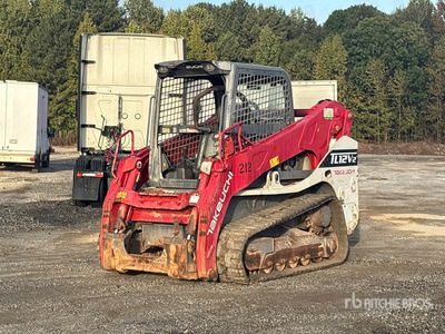 2016 Takeuchi TL12V2 Two-Speed Chargeuse sur rails compacte