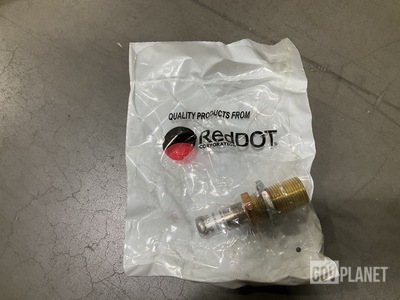 (172) Red Dot 3572787 Pipe to Hose Straight Adapters
