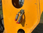 Hydraulics with Auxiliary Hydraulic Plumbing