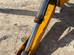 Hydraulics with Outrigger Cylinders