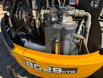 Hydraulics with Hydraulic Tank