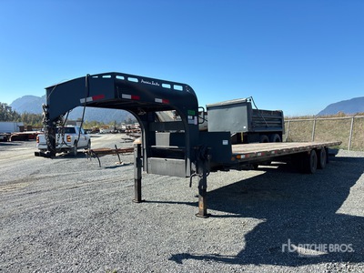2020 Precision FG30F 32 ft T/A Gooseneck Tilt Deck Trailer