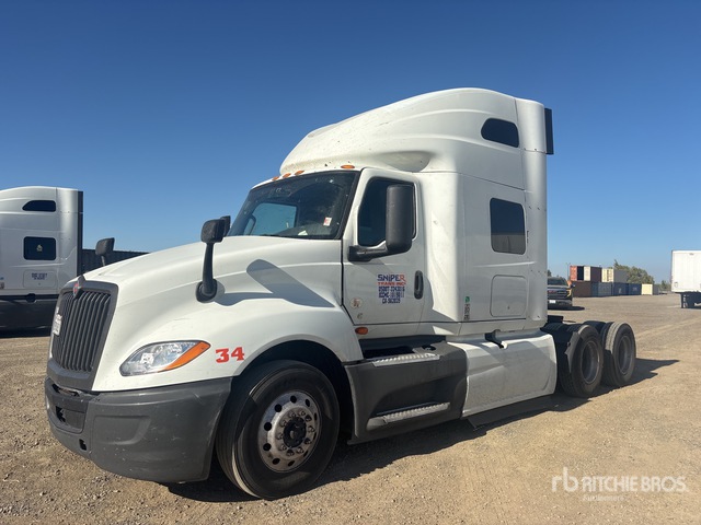 2021 International Lt 625