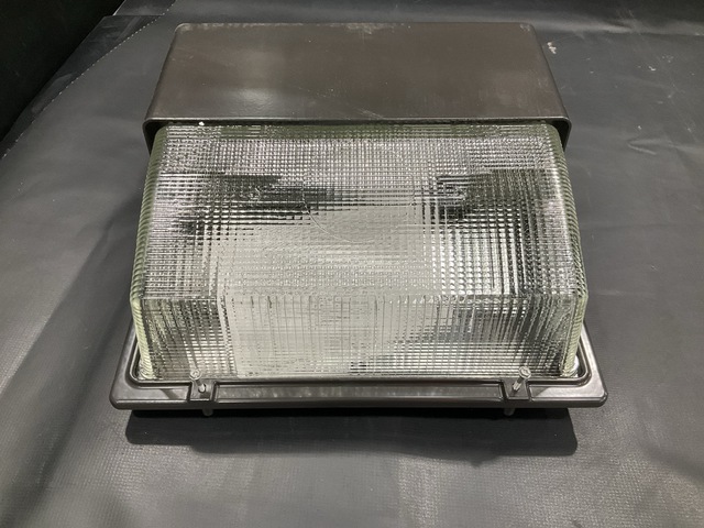 (4) Lithonia Lightning TWH 175M TB SCWA LPI Lighting Fixtures