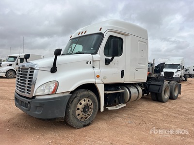 2017 Freightliner Cascadia 125 6x4 Ciągnik siodłowy T/A z kabiną sypialną