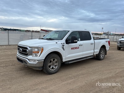 2021 Ford F-150 XLT 4x4 Crew Cab Pickup