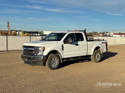 2022 Ford F-250 XLT 4x4 Extended Cab Pickup