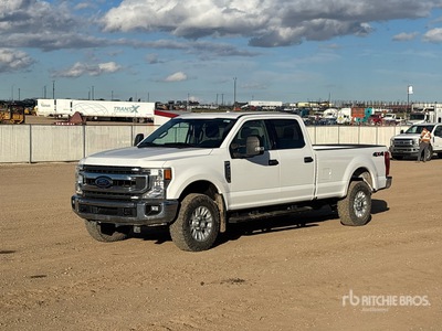 2021 Ford F-250 XLT 4x4 Crew Cab Pickup