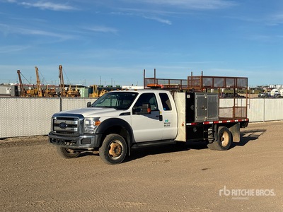 2015 Ford F-550 XLT 4x4 Extended Cab Flatbed Truck