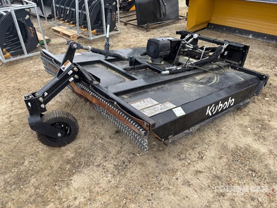 Kubota SC2572 71 in Débroussailleuse pour chargeuse à différentiel