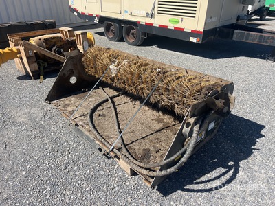 Cat BU118 75 in Sweeper Attachment