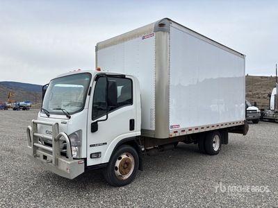 2018 Isuzu NPR 4x2 Van Truck