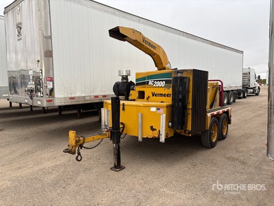 2006 Vermeer BC2000XL Tow-Behind Wood Chipper