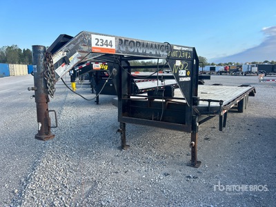 2007 Parker Trailer  29 ft T/A Gooseneck Apparatuur aanhangwagen