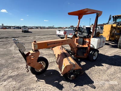 2014 Lay-Mor SM300 Barredora    (Inoperable)