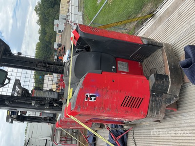 2019 Raymond 7300 Wózek wysokiego składowania